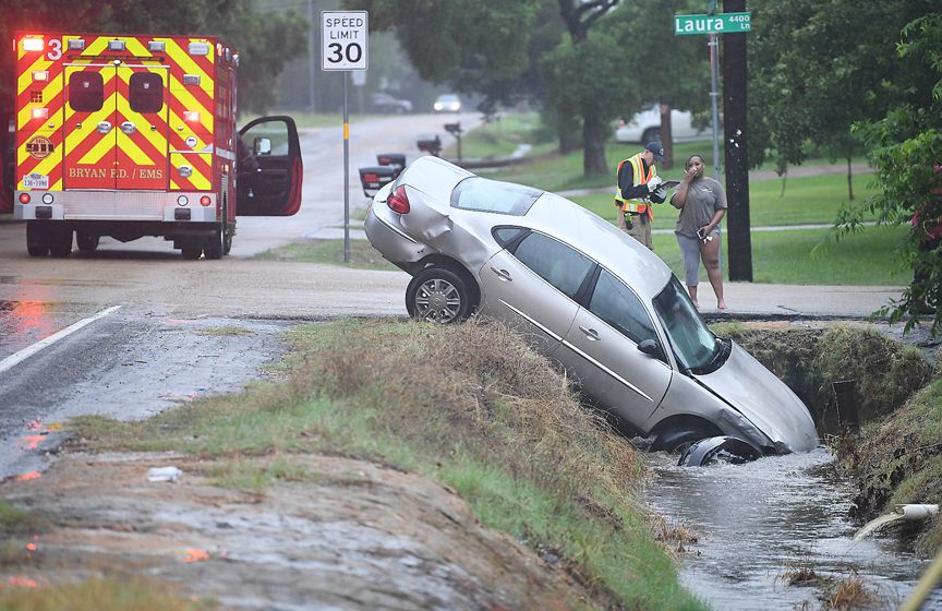 Morning storms soak Bryan-College Station